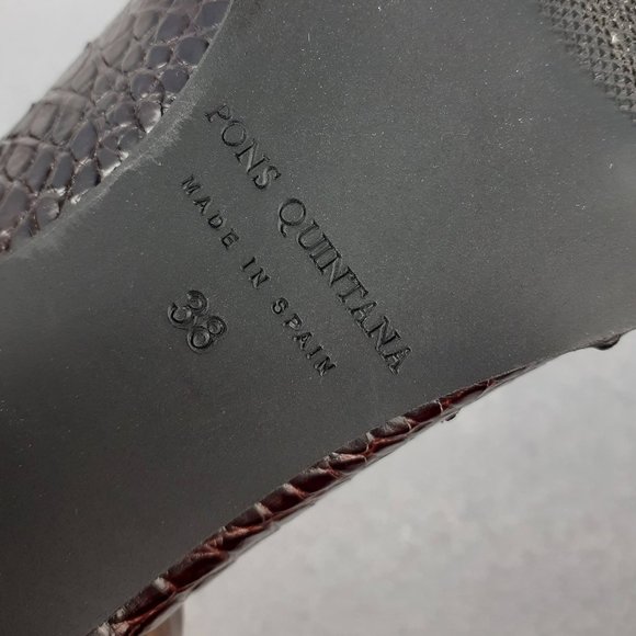 Polished Croc-Leather Lace up Studded Oxford Pumps in Aged Burgundy color 38/7.5 - Picture 4 of 7